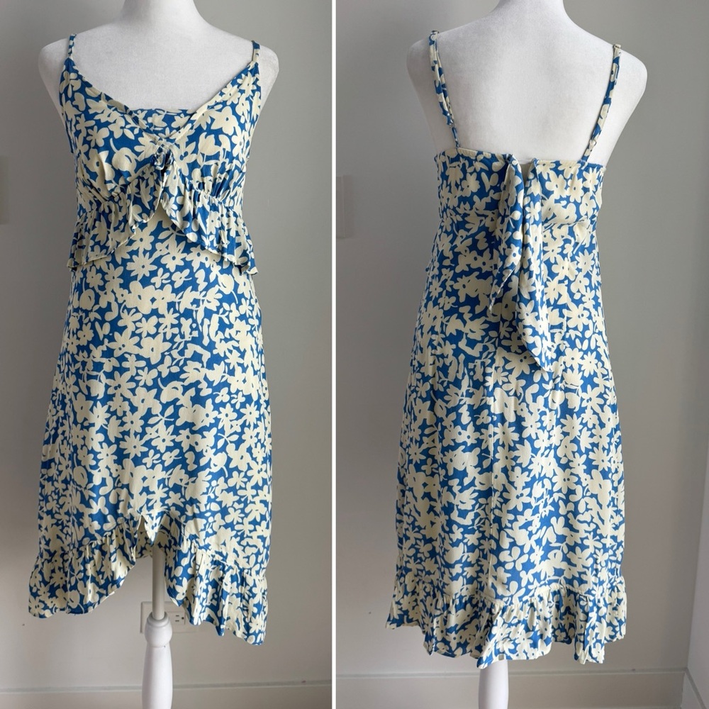 Winston White Floral Blue & Cream Ruffle Mini Dress Women’s size Medium Coastal